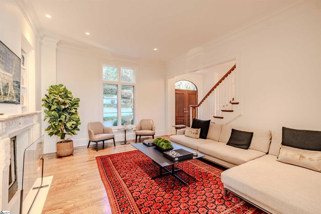 8 Fair Cliff Ct, House other with 4 bedrooms, 5 bathrooms and 3 parking in Landrum SC | Image 13
