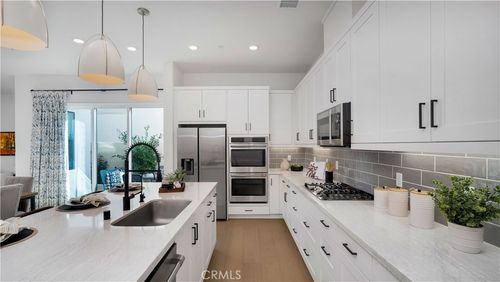 138 Yugen, Irvine, CA, 92618-1472 | Card Image