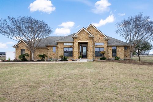 328 Apache Pass, Hutto, TX, 78634-5440 | Card Image