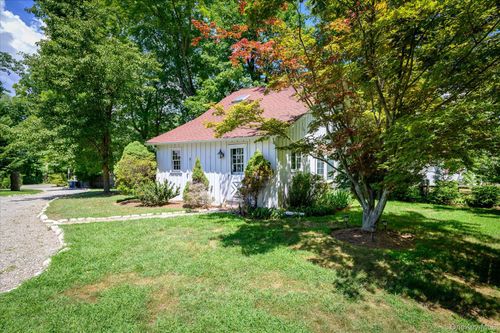 459 Old Post Rd, Bedford, NY, 10506-1029 | Card Image