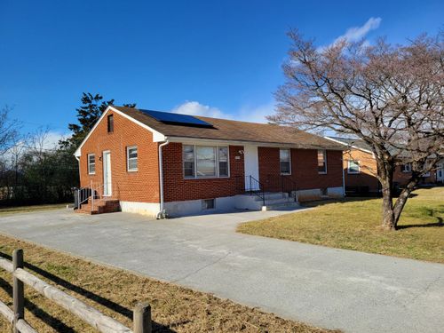 5702 Santa Anita Ter, Roanoke, VA, 24012-1108 | Card Image