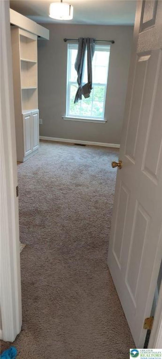 1540 Crest Park Ct, House other with 3 bedrooms, 3 bathrooms and null parking in BETHLEHEM PA | Image 14