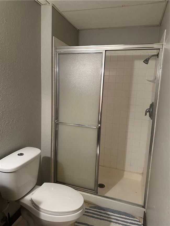 Basement Bathroom | Image 73