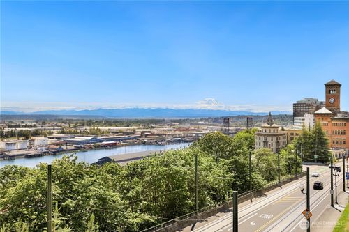 401-525 Broadway, Tacoma, WA, 98402-3937 | Card Image