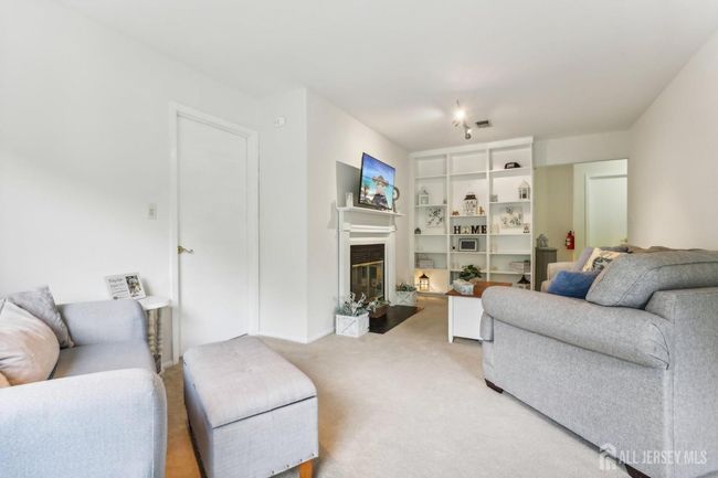 2202 - 2202 Privet Way, Townhouse with 2 bedrooms, 2 bathrooms and null parking in Basking Ridge NJ | Image 7