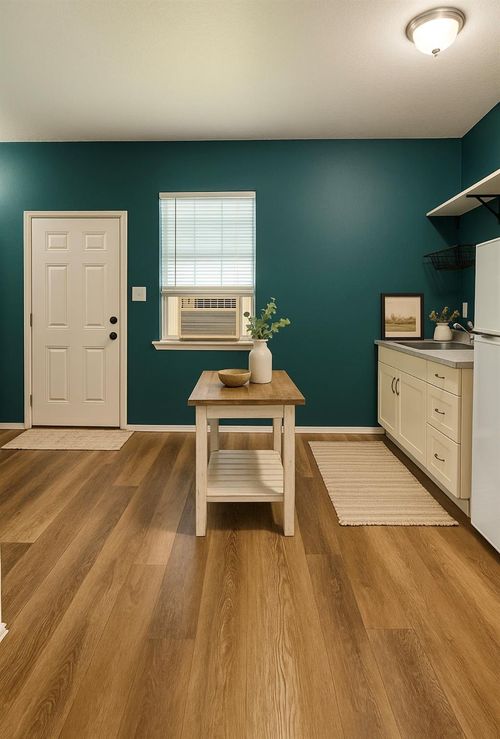 a-502 W Lang St, Alvin, TX, 77511-2247 | Card Image