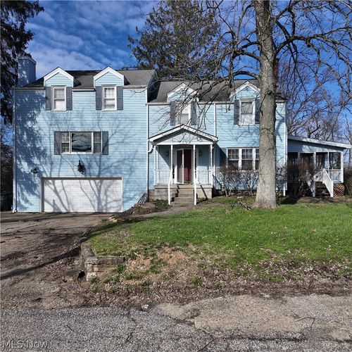 101 Pine Knoll Ter, Saint Clairsville, OH, 43950-1638 | Card Image