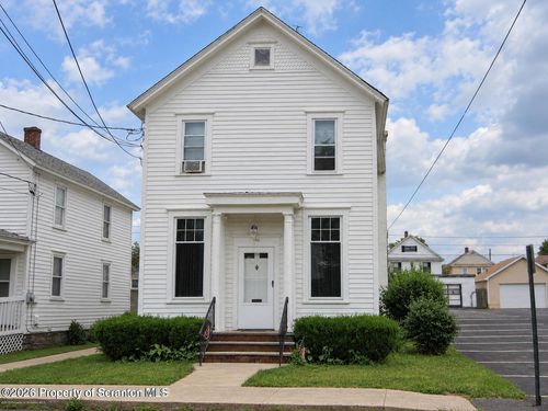 104a-104-106 Lincoln St, Olyphant, PA, 18447-1426 | Card Image