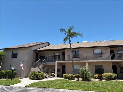 6-5735 Foxlake Dr, NORTH FORT MYERS, FL, 33917 | Card Image