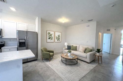 24970 Sw 112th Ct, Homestead, FL, 33032-4727 | Card Image