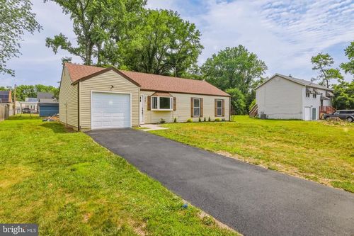 279 Wintergreen Ln, CARNEYS POINT, NJ, 08069-2226 | Card Image