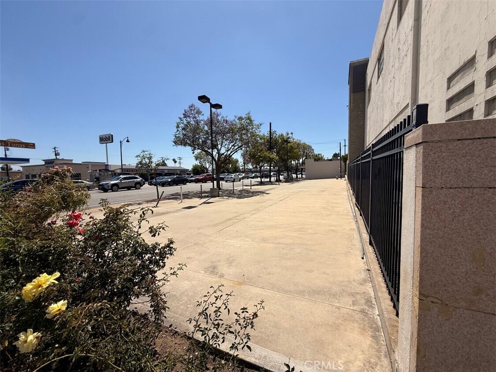 Land in San Gabriel 4