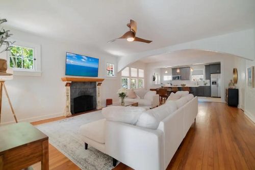 321 Malverne Rd, West Palm Beach, FL, 33405-2611 | Card Image