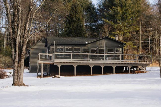 View of front facade with a deck | Image 27