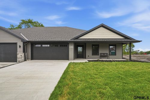 720 Spring St, Adams, NE, 68301-8300 | Card Image