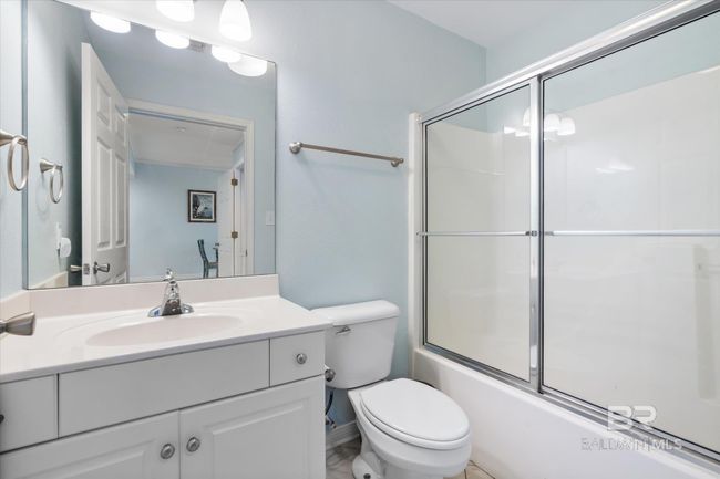 2nd Bathroom | Image 16