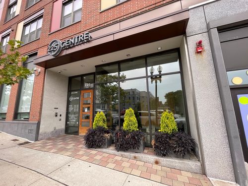 409-225 Centre St, Boston, MA, 02119-1292 | Card Image
