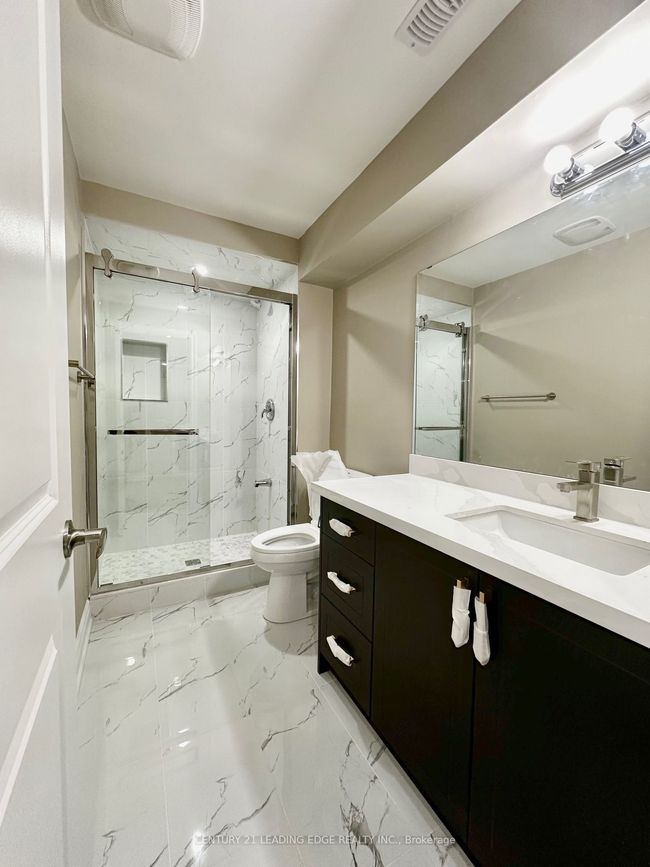 BSMT - 30 Huggins Dr, House other with 3 bedrooms, 3 bathrooms and 1 parking in Whitby ON | Image 7