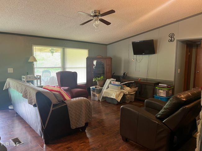 861 Hickory Tree Rd, House other with 3 bedrooms, 2 bathrooms and null parking in Bristol TN | Image 13