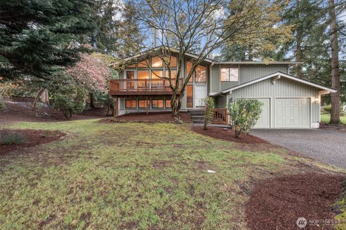 13919 Se 3rd Pl, Bellevue, WA, 98005-3742 | Card Image