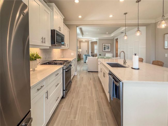 6515 Big Bayou Dr, House other with 3 bedrooms, 2 bathrooms and null parking in SARASOTA FL | Image 8