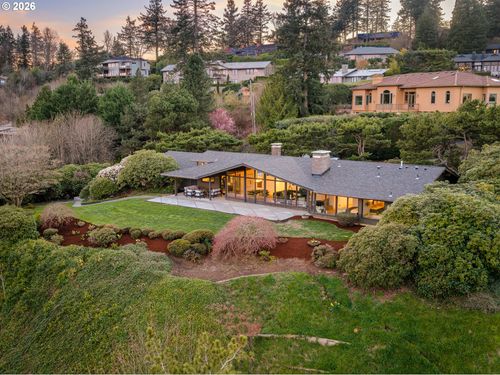 1209 Sw Hessler Dr, Portland, OR, 97239-2806 | Card Image