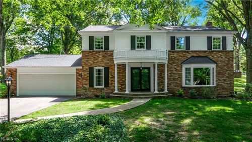 504 Vinewood Ave, Tallmadge, OH, 44278-1347 | Card Image