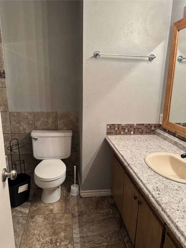616 E Main St, House other with 4 bedrooms, 2 bathrooms and null parking in Pilot Point TX | Image 14