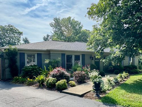 541 Country Ln, Danville, KY, 40422-1553 | Card Image