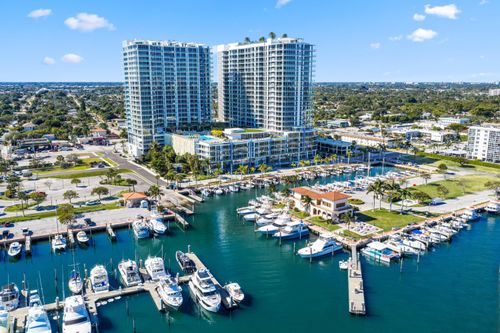 1125-220 Lake Shore Drive, Lake Park, FL, 33403 | Card Image