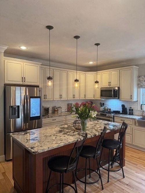 5 Deer Hill Rd, North Oxford, MA, 01537-1166 | Card Image