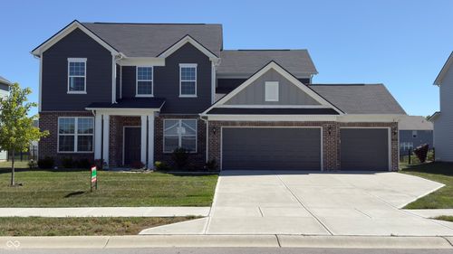 5655 Lighthouse Dr, Brownsburg, IN, 46112-2911 | Card Image