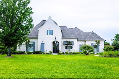 4728 Collinsburg Dr, Alexandria, LA, 71303-3774 | Card Image
