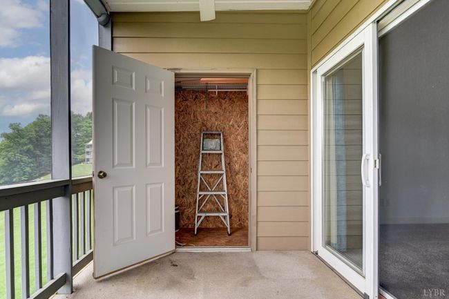 UNIT-5 - 1103 Mariners Way, Condo with 2 bedrooms, 2 bathrooms and null parking in Huddleston VA | Image 18