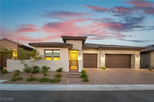 218 Vista Balla Ave, Las Vegas, NV, 89138-6370 | Card Image
