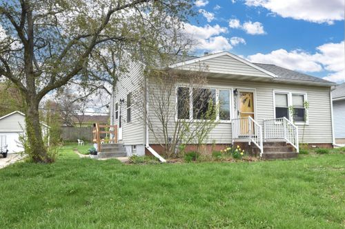 3337 E Waterford Ave, Saint Francis, WI, 53235-4759 | Card Image
