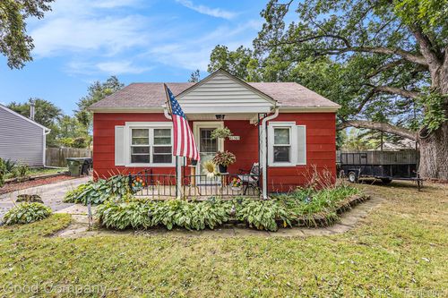 47565 Frederick Rd, Shelby Township, MI, 48317-2811 | Card Image