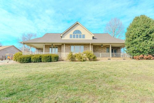 2723 Madison Rdg, Sevierville, TN, 37876-7901 | Card Image