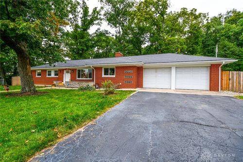 7821 Lois Cir, Centerville, OH, 45459-3603 | Card Image