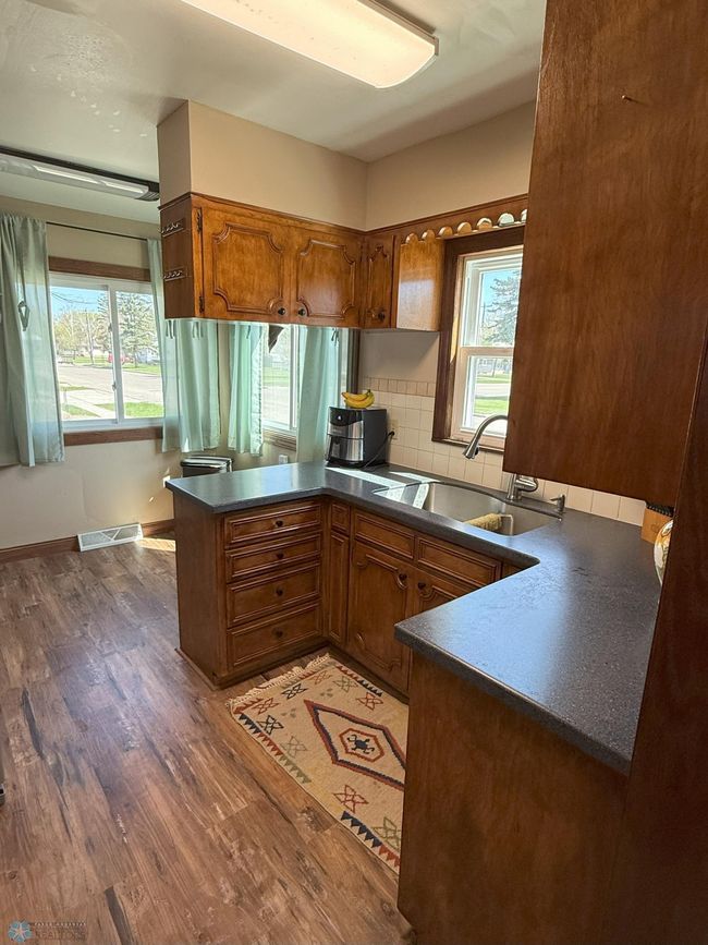 Kitchen | Image 6