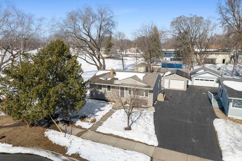 2189 Howard Ct, Saint Paul, MN, 55119-4060 | Card Image