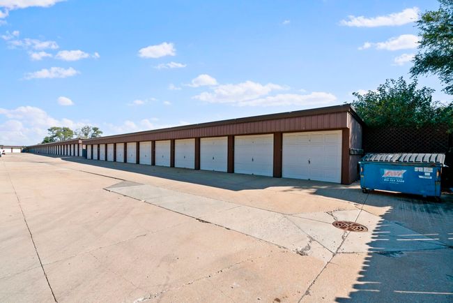 APT-2C - 1472 N Rock Run Dr, Condo with 2 bedrooms, 2 bathrooms and 2 parking in Crest Hill IL | Image 17