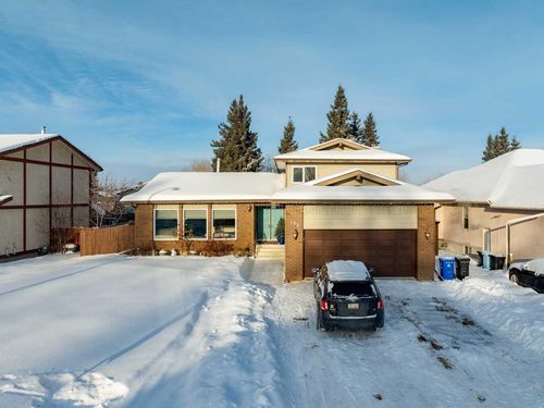 172 Brosseau Cres, Fort Mcmurray, AB, T9K2G7 | Card Image