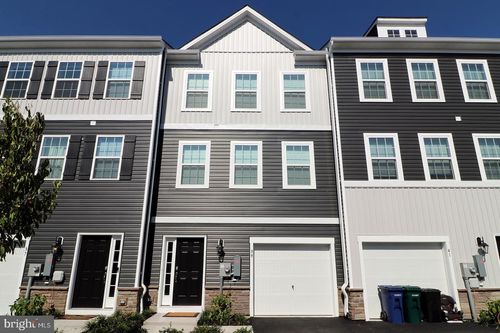 39 Baybreeze Dr, WARETOWN, NJ, 08758-1201 | Card Image