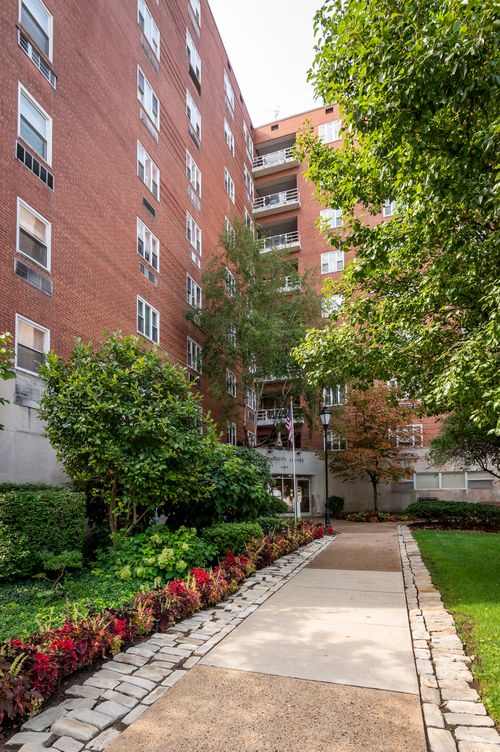 104-4625 5th Ave, Oakland, PA, 15213-3634 | Card Image