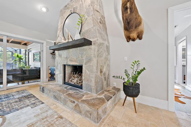 556 Sw Rustic Cir, House other with 3 bedrooms, 2 bathrooms and null parking in Stuart FL | Image 13
