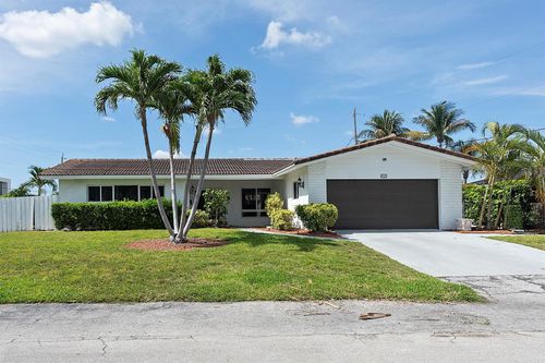 2910 Ne 40th Ct, Lighthouse Point, FL, 33064-8466 | Card Image