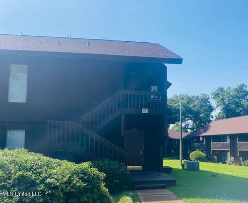 a-106 Molokai Vlg, Diamondhead, MS, 39525-3337 | Card Image