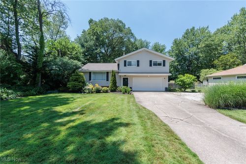 9714 Brecksville Rd, Brecksville, OH, 44141-2906 | Card Image