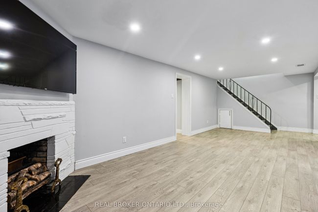 114 Bertrand Ave, House other with 4 bedrooms, 3 bathrooms and 4 parking in Scarborough ON | Image 23